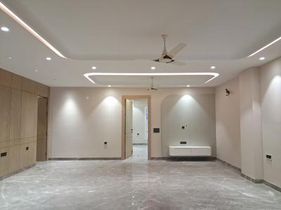 Living Room Image of 2700 Sq.ft 4 BHK Builder Floor for sale in Paschim Vihar New Delhi for Rs. 62500000