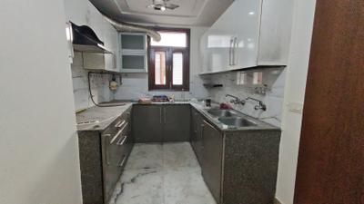 Kitchen Image of 1800 Sq.ft 3 BHK Builder Floor for sale in Paschim Vihar New Delhi for Rs. 30000000