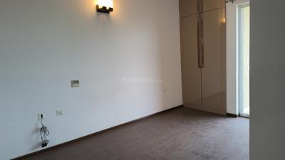 Bedroom Image of 1380 Sq.ft 2 BHK Apartment / Flat for rent in Supertech Supernova, Sector 94 Noida for Rs. 54500