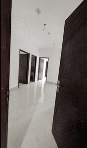 Image of 860 Sq.ft 2 BHK Apartment / Flat for rent in Marina Suites , Mahurali, Ghaziabad for Rs. 18000