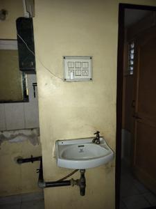 Bathroom Image of 630 Sq.ft 1 BHK Apartment / Flat for sale in SpaghettiComplex, Kharghar Navi Mumbai for Rs. 7200000