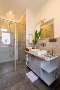 Image of 2300 Sq.ft 3 BHK Villa for rent in Assagao, Goa for Rs. 250000