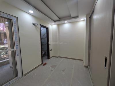 Bedroom Image of 1000 Sq.ft 2 BHK Builder Floor for sale in Raja Garden New Delhi for Rs. 14000000