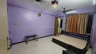 Bedroom Image of 390 Sq.ft 1 RK Apartment / Flat for rent in Santacruz East Mumbai for Rs. 35000