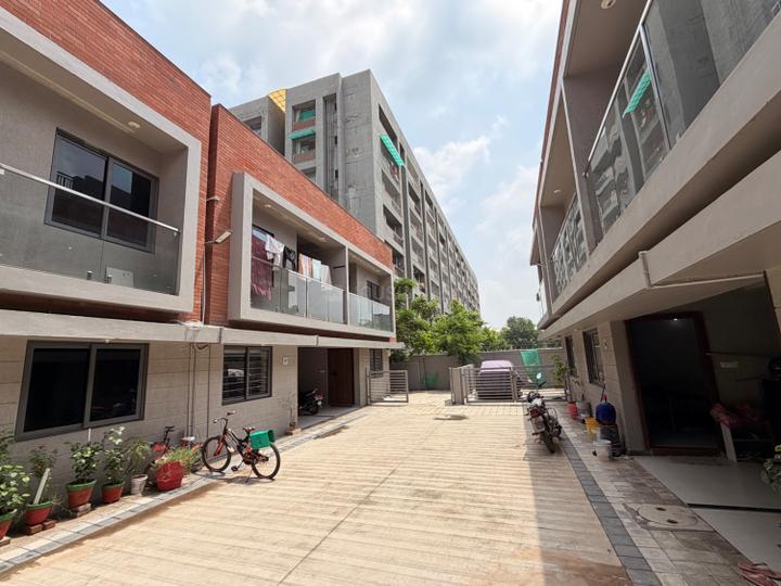 Anusthan Bungalows Main Image 1