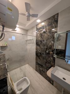 Bathroom Image of 3264 Sq.ft 4 BHK Builder Floor for rent in Palam Vihar Gurgaon for Rs. 72000