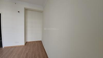 Bedroom Image of 1560 Sq.ft 3 BHK Apartment / Flat for sale in Raheja Vedaanta, Sector 108 Gurgaon for Rs. 16000000