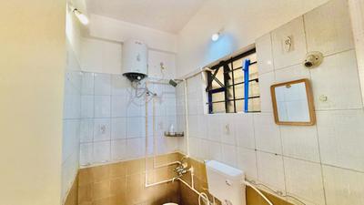 Bathroom Image of 1175 Sq.ft 2 BHK Apartment / Flat for rent in Mathikere Bengaluru for Rs. 30000