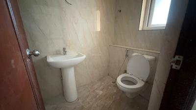 Image of 2100 Sq.ft 3 BHK Apartment / Flat for rent in Aditya Empress Towers, Shaikpet, Hyderabad for Rs. 67000