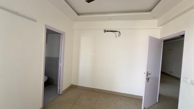 Bedroom Image of 950 Sq.ft 2 BHK Apartment / Flat for rent in Suncity Avenue 76, Sector 76 Gurgaon for Rs. 22000