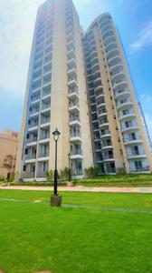 Image of 1200 Sq.ft 2 BHK Apartment / Flat for sale in BPTP Discovery Park, Sector 80, Faridabad for Rs. 13500000