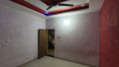 Bedroom Image of 1800 Sq.ft 4 BHK Duplex for sale in Khokhra Ahmedabad for Rs. 22500000