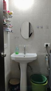 Bathroom Image of 585 Sq.ft 1 BHK Apartment / Flat for sale in Aditya Urban Homes Phase 1A, Bamheta Village Ghaziabad for Rs. 3500000