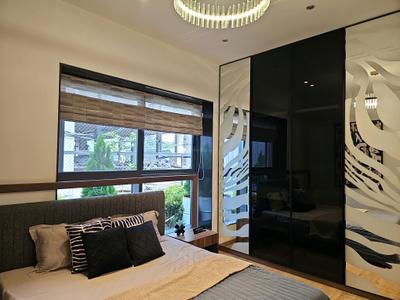 Bedroom Image of 1950 Sq.ft 4 BHK Apartment / Flat for sale in Mantra Mirari, Mundhwa Pune for Rs. 26500000