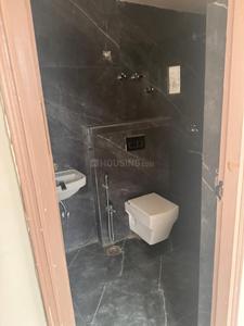 Bathroom Image of 1700 Sq.ft 3 BHK Apartment / Flat for sale in Boring Road Patna for Rs. 20150000