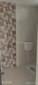 Bathroom Image of 900 Sq.ft 2 BHK Apartment / Flat for rent in Pithiyatil Ranchi for Rs. 8500