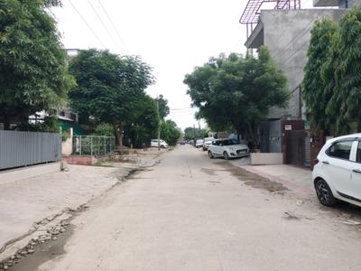 Image of 4500 Sq.ft Residential Plot / Land for sale in Sector 10 DLF, Faridabad for Rs. 71500000
