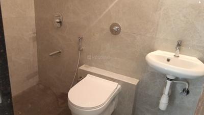 Image of 725 Sq.ft 2 BHK Apartment / Flat for rent in Oxford Navrang Crystal, Goregaon West, Mumbai for Rs. 65000
