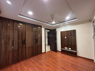 Bedroom Image of 2000 Sq.ft 3 BHK Builder Floor for sale in Kirti Nagar New Delhi for Rs. 35000000