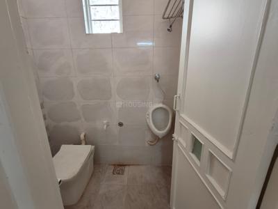 Bathroom Image of 2133 Sq.ft 3 BHK Independent House for sale in Thaltej Ahmedabad for Rs. 37500000