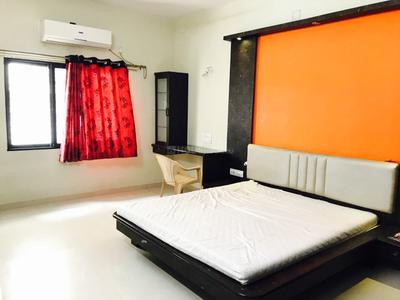 Bedroom Image of 1200 Sq.ft 1 BHK Apartment / Flat for rent in Shyamal Ahmedabad for Rs. 30000