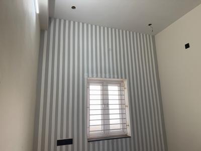 Bedroom Image of 600 Sq.ft 1 BHK Independent House for rent in Pozhichalur Chennai for Rs. 15000