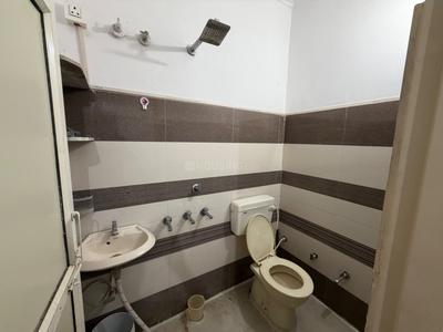 Bathroom Image of 500 Sq.ft 1.5 BHK Builder Floor for rent in Huda Sectors Panipat for Rs. 10000