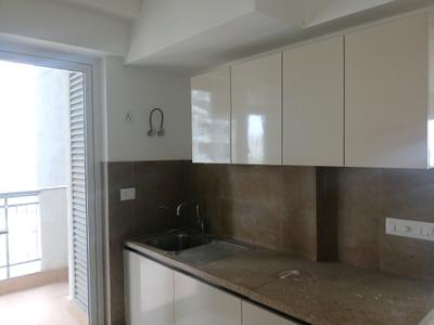 Kitchen Image of 1855 Sq.ft 3 BHK Apartment / Flat for sale in Godrej Meridien, Sector 106 Gurgaon for Rs. 28600000