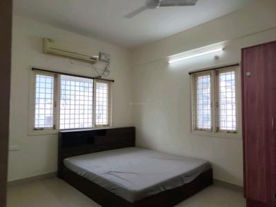 Bedroom Image of 1300 Sq.ft 2 BHK Apartment / Flat for rent in Shilpa Hills Hyderabad for Rs. 40000