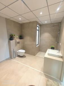 Bathroom Image of 2100 Sq.ft 4 BHK Apartment / Flat for sale in Fortune Imperia 2, Bhayli Vadodara for Rs. 15300000
