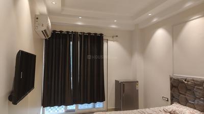 1 RK Independent Builder Floor