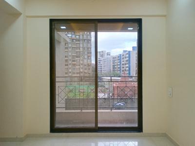 Living Room Image of 900 Sq.ft 2 BHK Apartment / Flat for rent in Shree Sai Sai Sakshi Tower, Kalyan East Kalyan for Rs. 18000