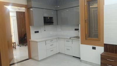 Kitchen Image of 1000 Sq.ft 2 BHK Apartment / Flat for sale in Sector 110 Noida for Rs. 3150000