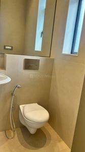 Bathroom Image of 1500 Sq.ft 3 BHK Apartment / Flat for sale in Nahar Chandi Valley Phase I, Powai Mumbai for Rs. 37000000
