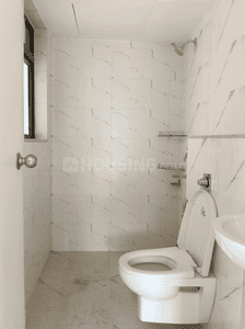Image of 988 Sq.ft 2 BHK Apartment / Flat for sale in Lodha Amara, Kolshet, Thane for Rs. 11200000