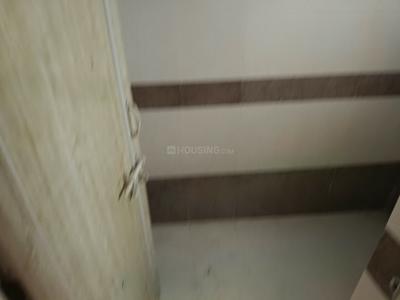 Bathroom Image of 675 Sq.ft 1 BHK Apartment / Flat for sale in Indiabulls Riverside, Dudeshwar Ahmedabad for Rs. 3100000