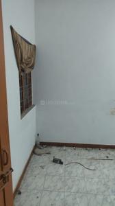Bedroom Image of 600 Sq.ft 2 BHK Builder Floor for rent in Dilshad Garden New Delhi for Rs. 15000