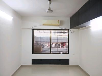 Bedroom Image of 900 Sq.ft 2 BHK Apartment / Flat for sale in Satnam Apartments, Cuffe Parade Mumbai for Rs. 50000000