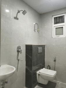 Common Bathroom Image of 1500 Sq.ft 3 BHK Apartment / Flat for sale in Vyom Residency, Noida Extension Greater Noida for Rs. 6050000