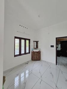 Hall Image of 900 Sq.ft 3 BHK Independent House for sale in Panayikulam Kochi for Rs. 4500000