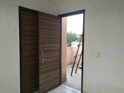 Bedroom Image of 750 Sq.ft 3 BHK Builder Floor for sale in Sector 15 Rohini New Delhi for Rs. 5850000