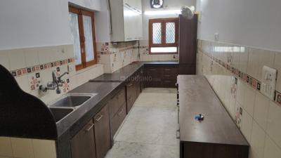 Kitchen Image of 2400 Sq.ft 5 BHK Apartment / Flat for rent in DDA Flats Munirka, Munirka New Delhi for Rs. 81000