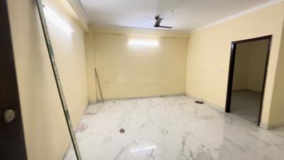 Living Room Image of 1500 Sq.ft 3 BHK Builder Floor for rent in Ansal Esencia Sector 67, Sector 67 Gurgaon for Rs. 32000