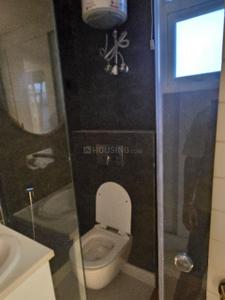 Bathroom Image of 1000 Sq.ft 2 BHK Builder Floor for rent in Karkardooma New Delhi for Rs. 32000
