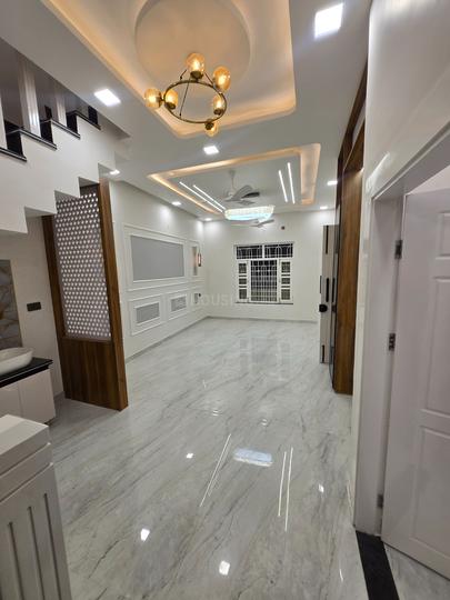 Duplex for sale Main Image 1