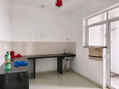 Kitchen Image of 1800 Sq.ft 4 BHK Apartment / Flat for rent in Runwal The Central Park, Chinchwad Pune for Rs. 78000