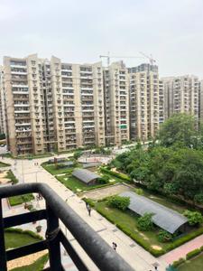 Balcony Image of 1600 Sq.ft 3.5 BHK Apartment / Flat for rent in Stellar Jeevan, Noida Extension Greater Noida for Rs. 25000