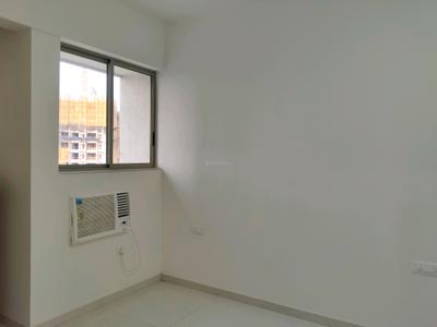 Bedroom Image of 750 Sq.ft 2 BHK Apartment / Flat for sale in Kalpataru Immensa, Thane West Thane for Rs. 13200000