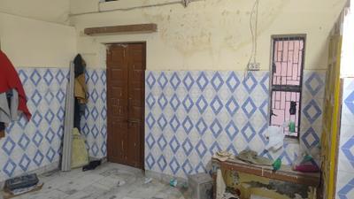Bedroom Image of 2000 Sq.ft 7 BHK Independent House for rent in Rakabganj Agra for Rs. 50000