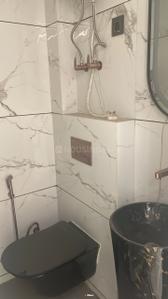 Image of 1710 Sq.ft 3 BHK Builder Floor for sale in  Sreshtha Vihar RWA, Anand Vihar, New Delhi for Rs. 32000000